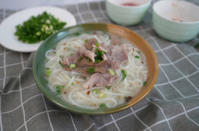 会泽原味汤粉王培训